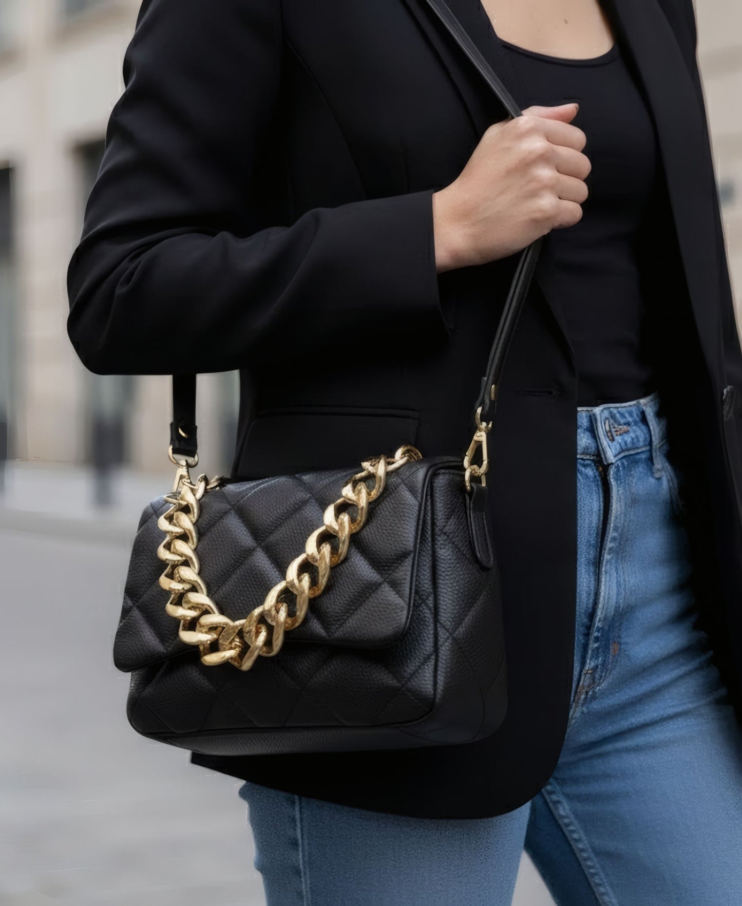 CAPRI – Quilted Leather Crossbody Bag