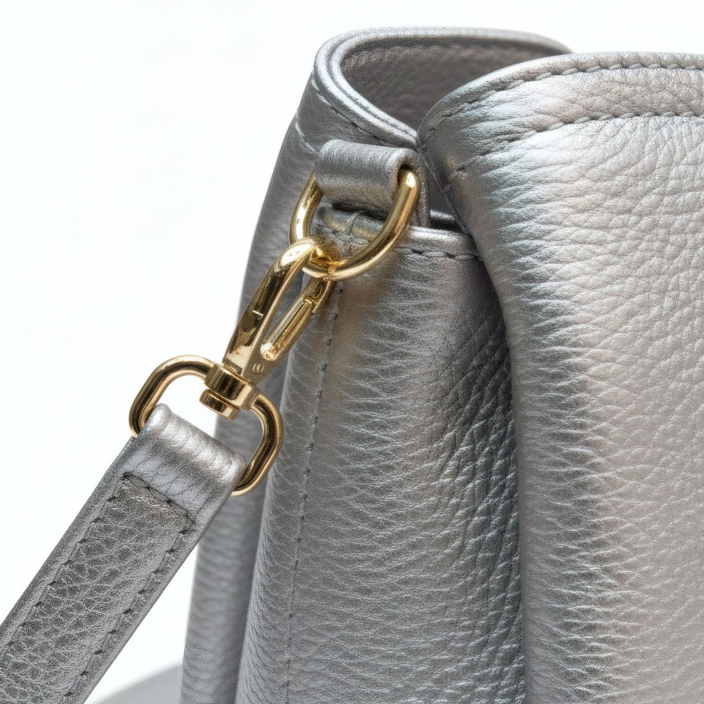 LUMINA – Metallic Leather Shoulder & Crossbody Bag